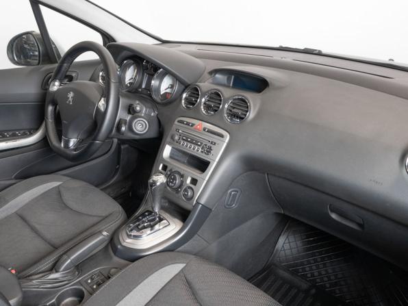 Peugeot 408 I с пробегом 2014 года, цена 602 600 рублей, 211308 км, седан, Автокод Объявления