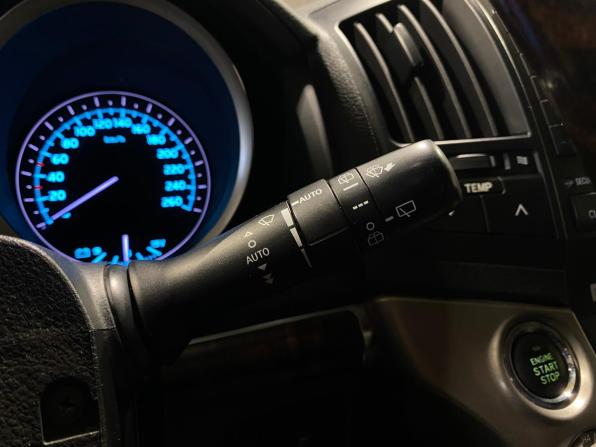 Toyota Land Cruiser 200 Series с пробегом 2010 года, цена 3 100 000 рублей, 228211 км, внедорожник, Автокод Объявления
