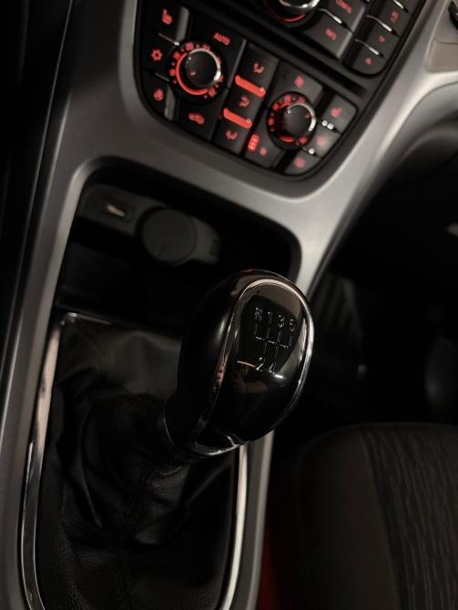 Opel Astra J Рестайлинг Екатеринбург  - изображение 23
