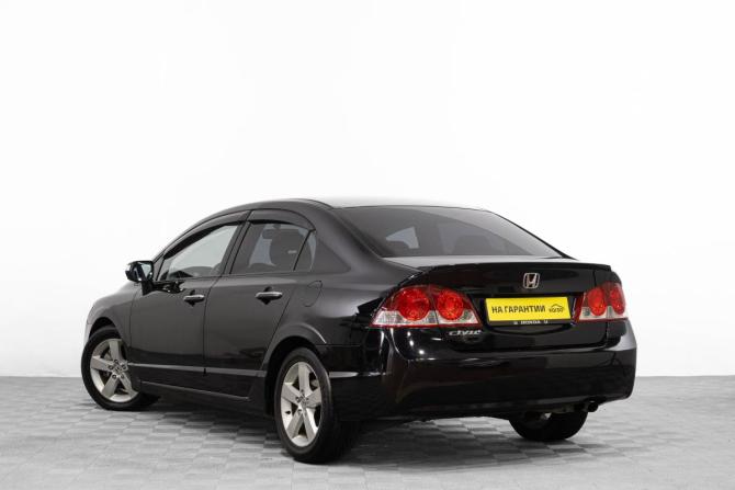 Honda Civic VIII с пробегом 2007 года, цена 899 000 рублей, 317000 км, седан, Автокод Объявления