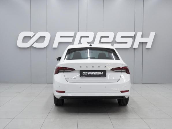 Skoda Octavia IV (A8) с пробегом 2020 года, цена 2 299 000 рублей, 54238 км, лифтбек, Автокод Объявления