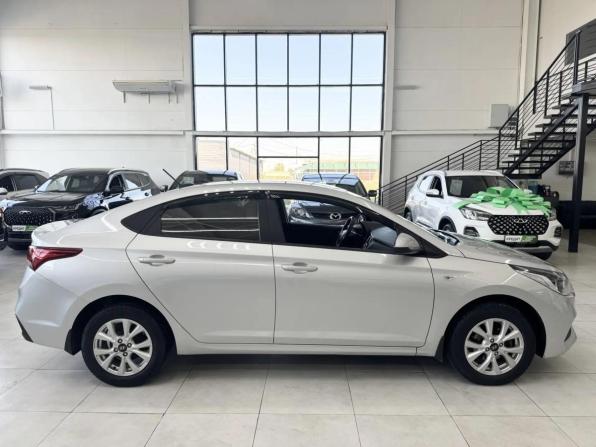Hyundai Solaris II с пробегом 2017 года, цена 1 249 000 рублей, 166770 км, седан, Автокод Объявления