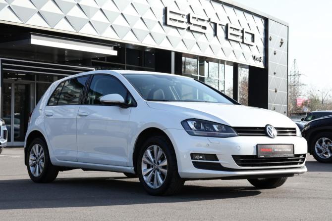 Volkswagen Golf VII с пробегом 2013 года, цена 988 000 рублей, 147778 км, хэтчбек, Автокод Объявления