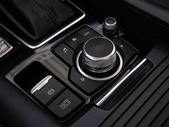 Mazda 6 III (GJ) Рестайлинг 2 с пробегом 2020 года, цена 2 680 000 рублей, 64142 км, седан, Автокод Объявления