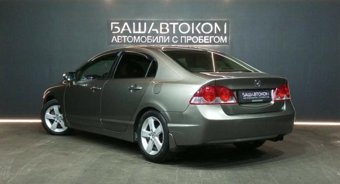 Honda Civic VIII с пробегом 2008 года, цена 750 000 рублей, 244100 км, седан, Автокод Объявления