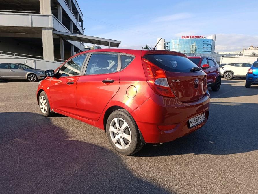 Hyundai Solaris I Санкт-Петербург  - изображение 2