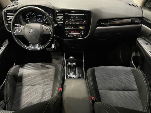 Mitsubishi Outlander III Рестайлинг 3 с пробегом 2019 года, цена 2 170 000 рублей, 112172 км, внедорожник, Автокод Объявления