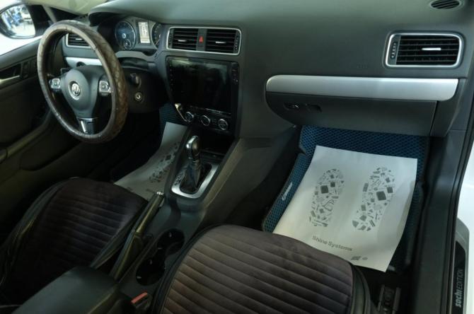 Volkswagen Jetta VI с пробегом 2013 года, цена 899 000 рублей, 260000 км, седан, Автокод Объявления