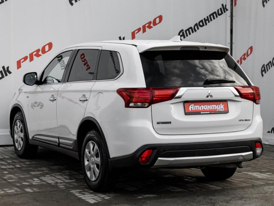 Mitsubishi Outlander III Рестайлинг 2 Екатеринбург  - изображение 5
