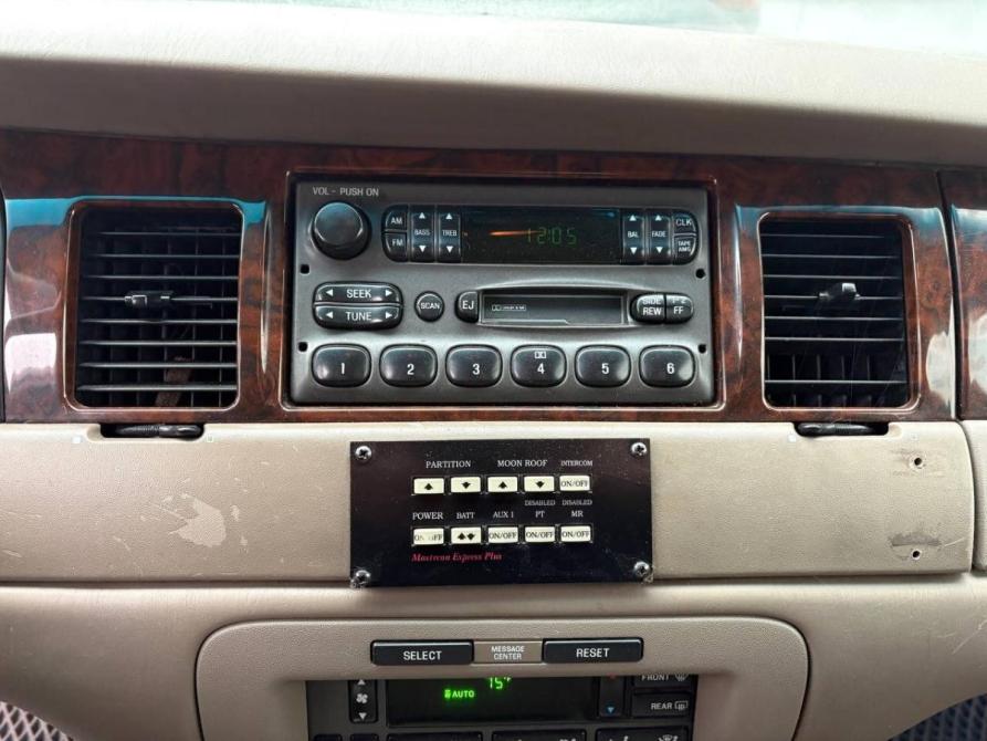 Lincoln Town Car III Нижний Тагил  - изображение 11
