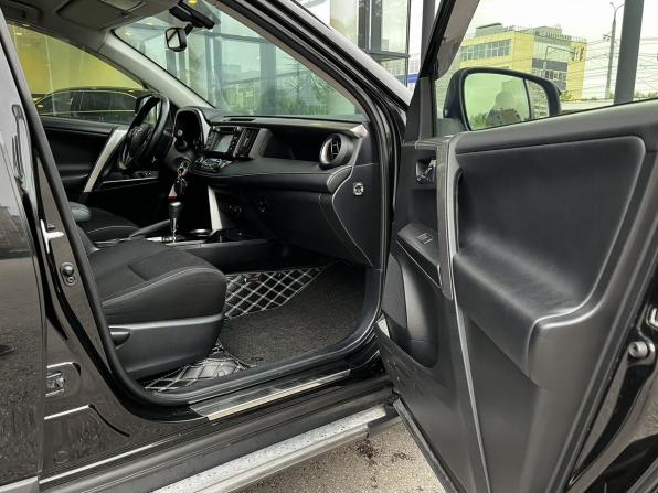 Toyota RAV4 IV (XA40) Рестайлинг с пробегом 2016 года, цена 2 190 000 рублей, 173220 км, внедорожник, Автокод Объявления