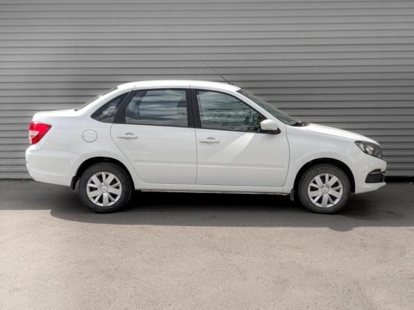 Lada (ВАЗ) Granta I Рестайлинг с пробегом 2023 года, цена 675 000 рублей, 62237 км, седан, Автокод Объявления