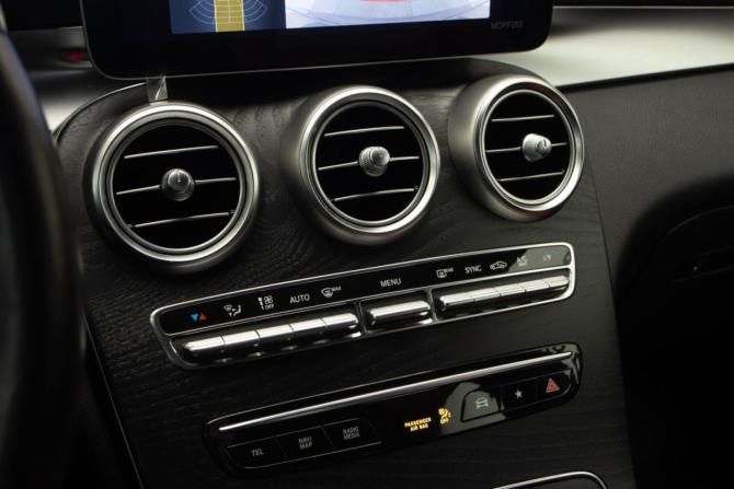 Mercedes-Benz GLC Coupe I (C253) Рестайлинг с пробегом 2019 года, цена 4 549 000 рублей, 91001 км, внедорожник, Автокод Объявления