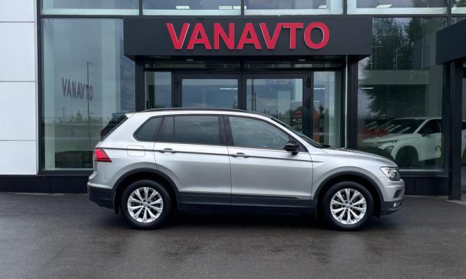 Volkswagen Tiguan II с пробегом 2020 года, цена 2 640 000 рублей, 58215 км, внедорожник, Автокод Объявления