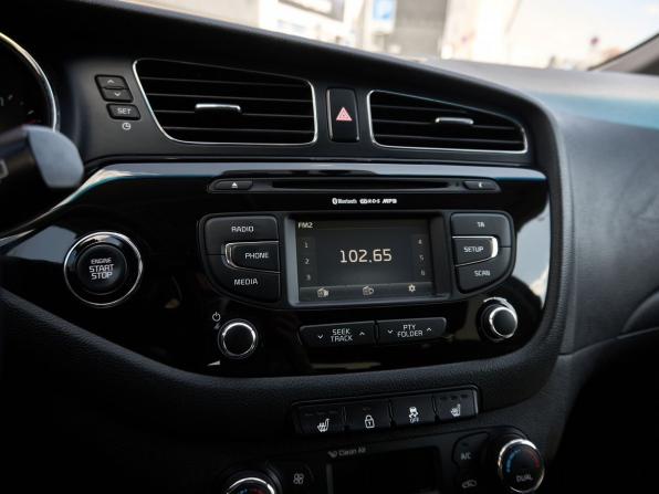 Kia Ceed II с пробегом 2014 года, цена 1 135 000 рублей, 159066 км, универсал, Автокод Объявления
