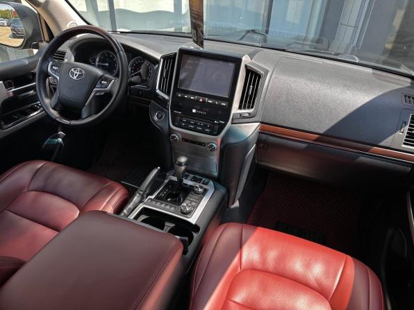 Toyota Land Cruiser 200 Series Рестайлинг 2 с пробегом 2016 года, цена 5 817 000 рублей, 125400 км, внедорожник, Автокод Объявления