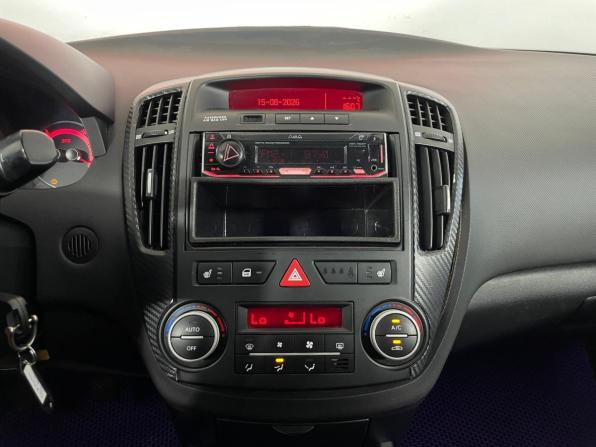 Kia Ceed I Рестайлинг с пробегом 2010 года, цена 675 000 рублей, 262886 км, хэтчбек, Автокод Объявления