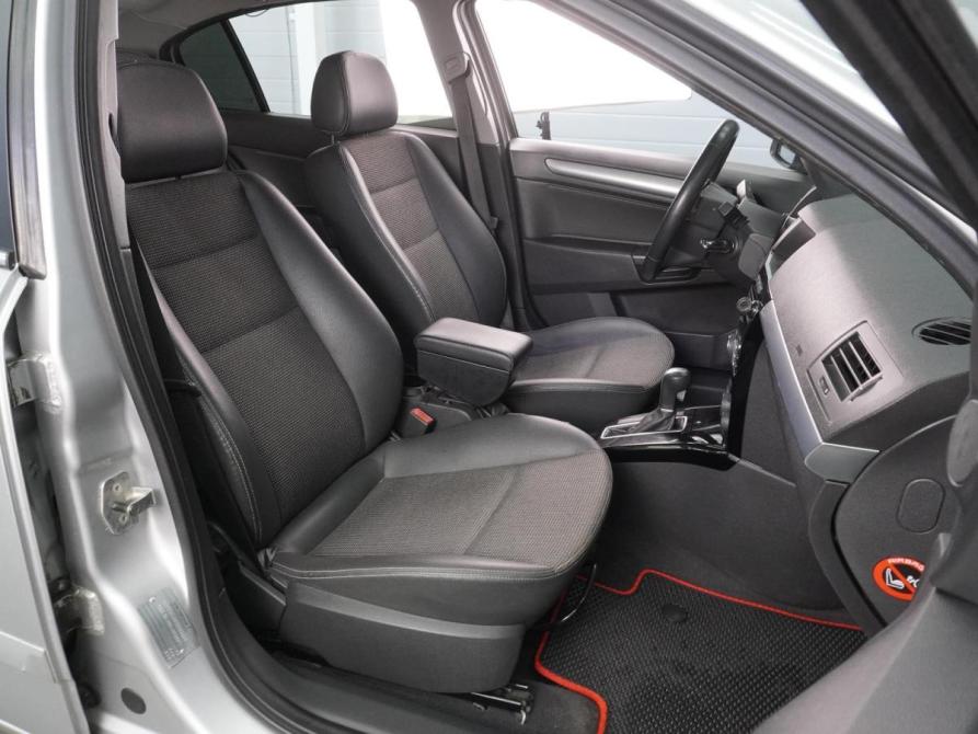Opel Astra H Рестайлинг Воронеж  - изображение 8