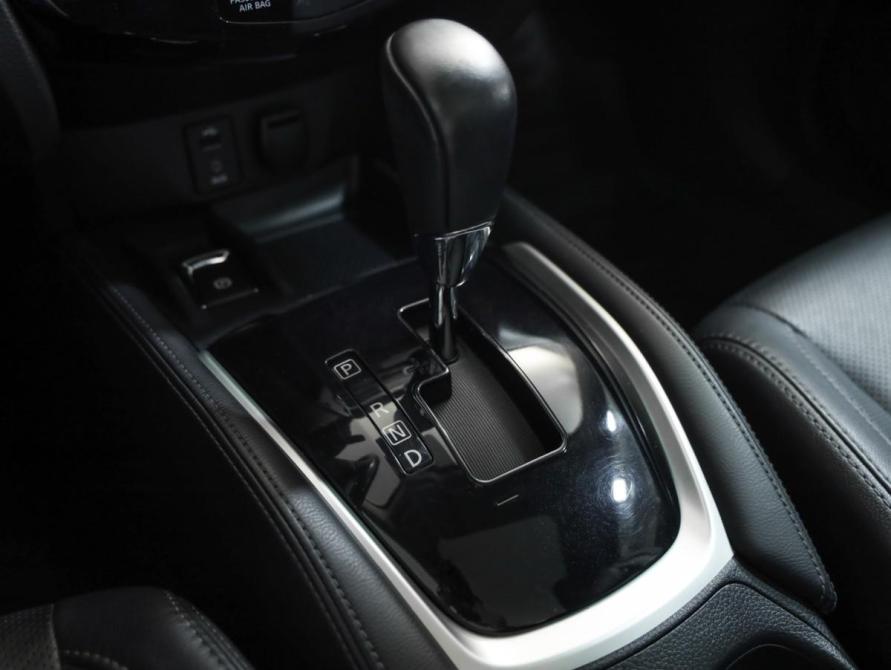Nissan Qashqai II Рестайлинг Санкт-Петербург  - изображение 18