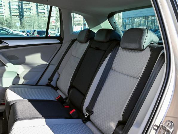 Volkswagen Tiguan II с пробегом 2018 года, цена 2 075 000 рублей, 80704 км, внедорожник, Автокод Объявления