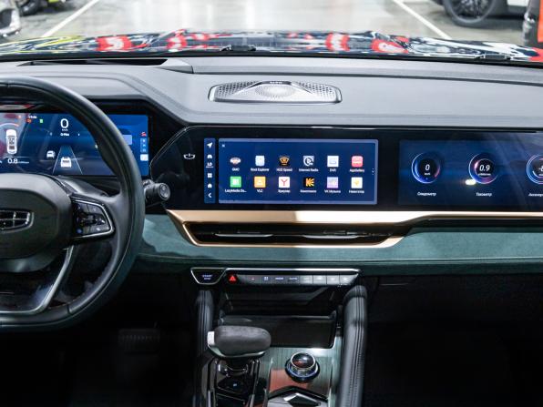 Geely Monjaro I с пробегом 2023 года, цена 2 937 960 рублей, 44651 км, внедорожник, Автокод Объявления