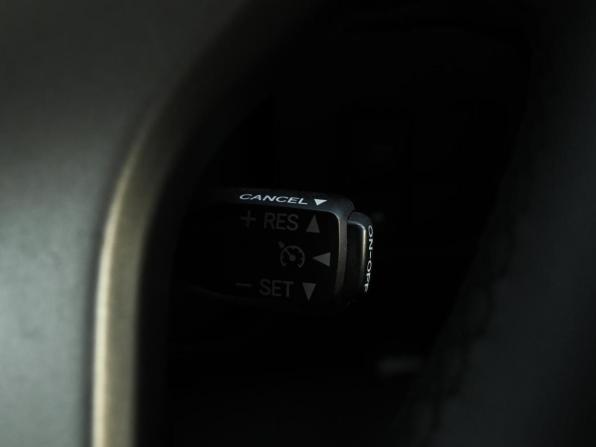 Toyota Land Cruiser Prado 150 Series с пробегом 2011 года, цена 2 699 000 рублей, 181777 км, внедорожник, Автокод Объявления