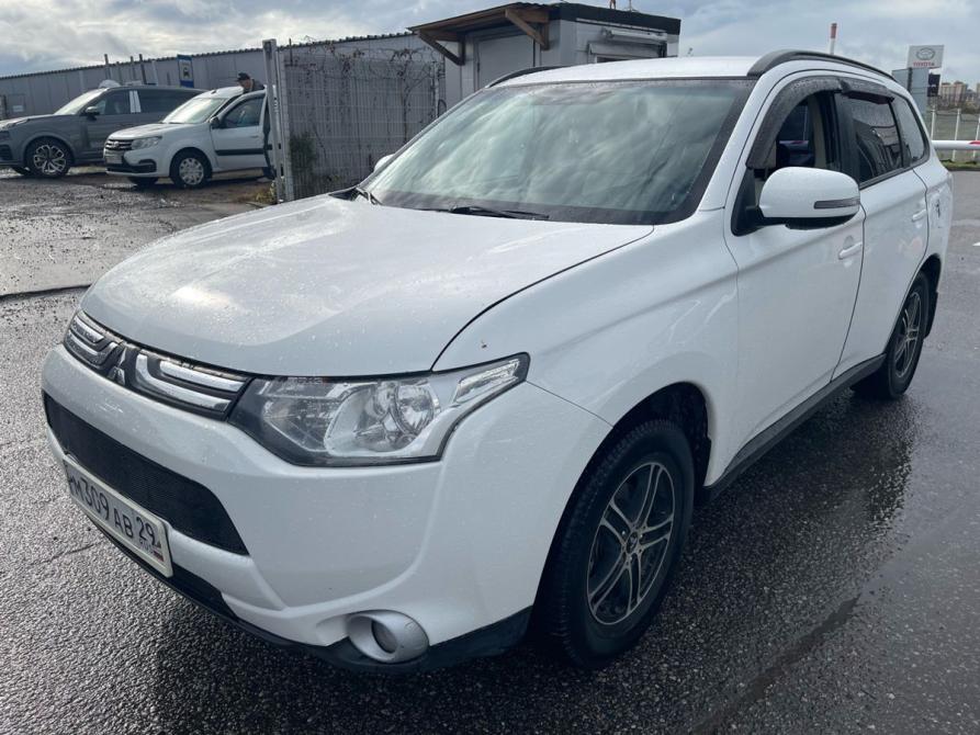 Mitsubishi Outlander III Санкт-Петербург  - изображение 1