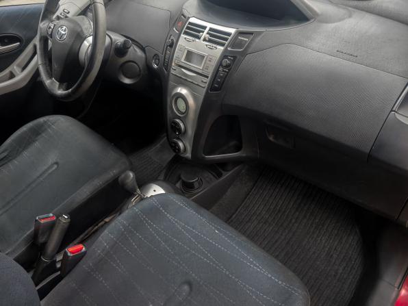 Toyota Yaris II с пробегом 2008 года, цена 549 900 рублей, 168000 км, хэтчбек, Автокод Объявления