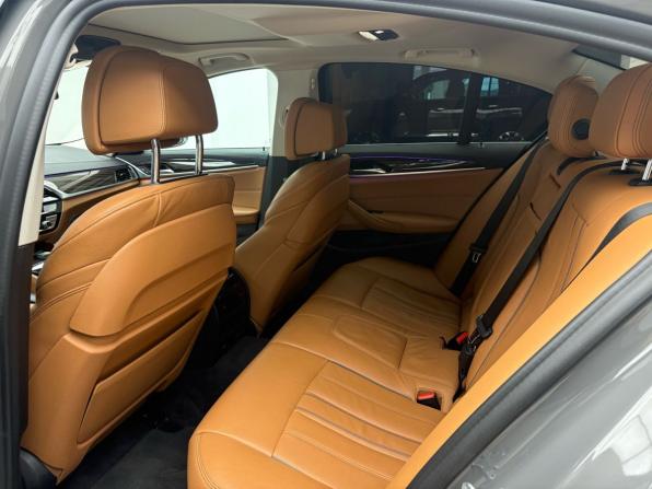 BMW 5 серии VII (G30/G31/G38) Рестайлинг с пробегом 2021 года, цена 4 500 000 рублей, 94000 км, седан, Автокод Объявления