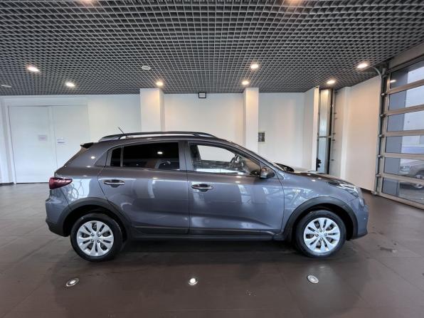 Kia Rio IV Рестайлинг с пробегом 2021 года, цена 1 800 000 рублей, 118957 км, хэтчбек, Автокод Объявления