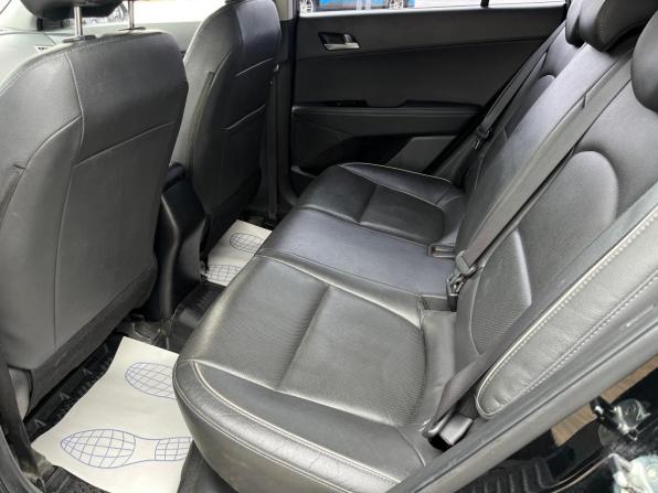 Hyundai Creta I с пробегом 2019 года, цена 1 899 000 рублей, 94450 км, внедорожник, Автокод Объявления