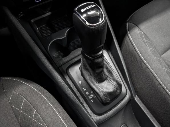 Skoda Rapid II с пробегом 2020 года, цена 1 350 000 рублей, 129360 км, лифтбек, Автокод Объявления
