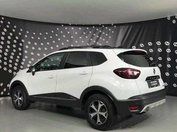 Renault Kaptur I Рестайлинг с пробегом 2020 года, цена 1 620 000 рублей, 64744 км, внедорожник, Автокод Объявления