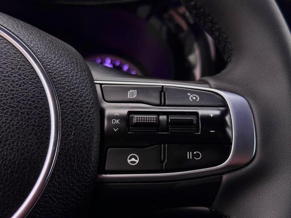 Kia K5 III с пробегом 2021 года, цена 2 225 000 рублей, 114892 км, седан, Автокод Объявления