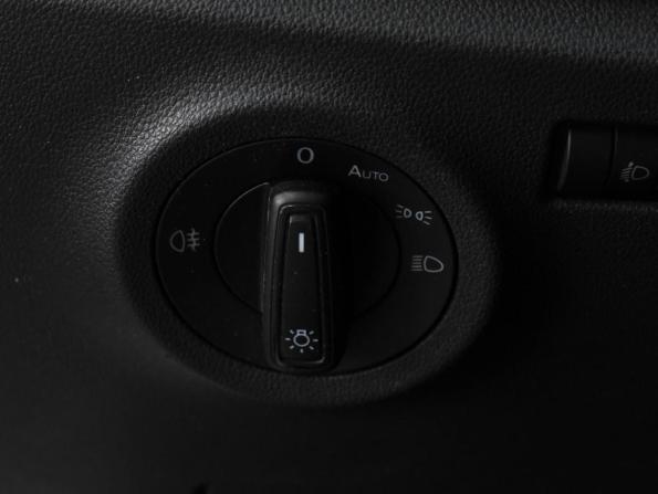 Volkswagen Polo VI с пробегом 2022 года, цена 1 724 000 рублей, 44902 км, лифтбек, Автокод Объявления
