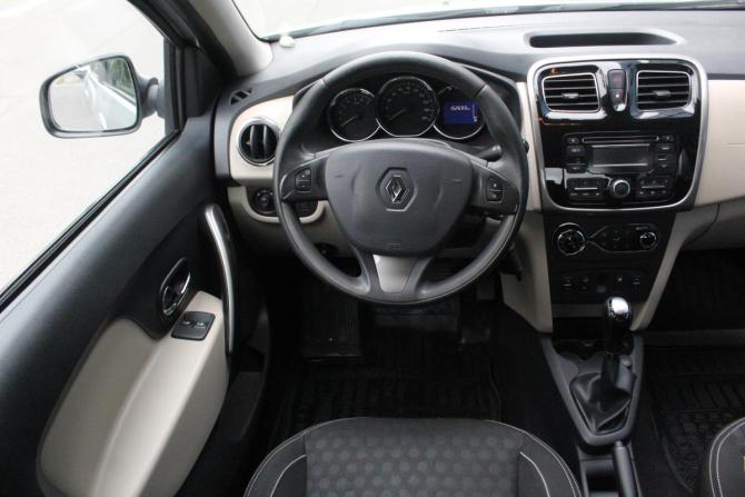 Renault Logan II с пробегом 2015 года, цена 849 000 рублей, 152674 км, седан, Автокод Объявления
