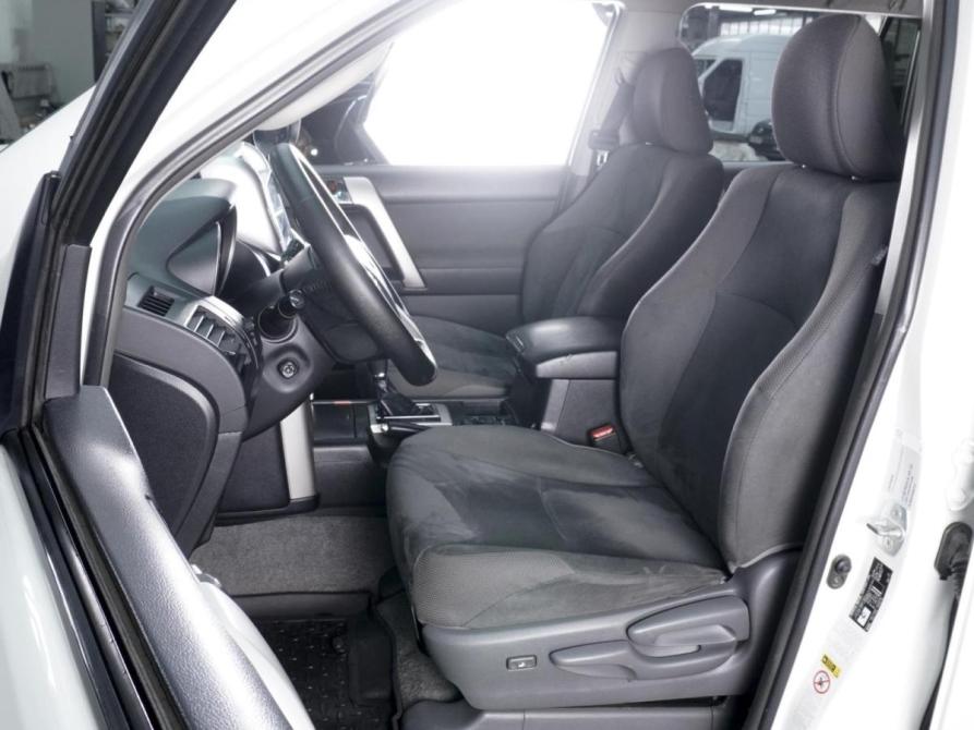 Toyota Land Cruiser Prado 150 Series Ростов-на-Дону  - изображение 10