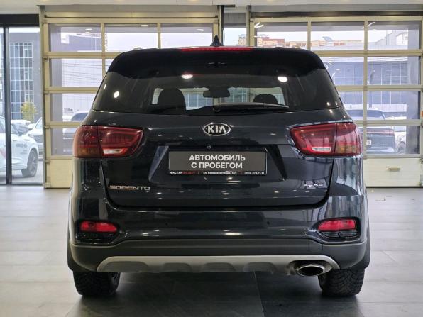 Kia Sorento III Prime Рестайлинг с пробегом 2018 года, цена 3 300 000 рублей, 192263 км, внедорожник, Автокод Объявления