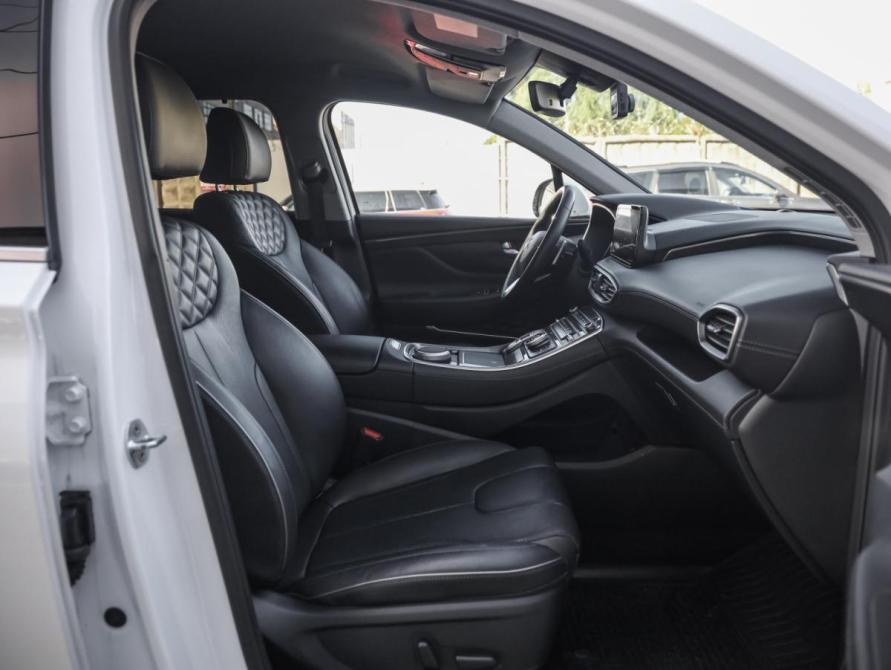 Hyundai Santa Fe IV Рестайлинг Санкт-Петербург  - изображение 25