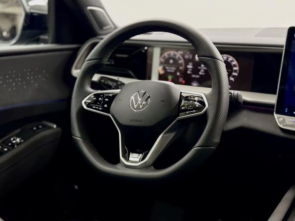 Volkswagen Teramont II (China Market) с пробегом 2026 года, цена 6 520 000 рублей, 20 км, внедорожник, Автокод Объявления