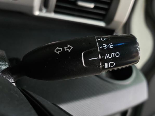 Honda Freed I Рестайлинг с пробегом 2012 года, цена 1 240 000 рублей, 153700 км, компактвэн, Автокод Объявления