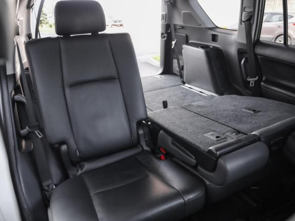 Toyota Land Cruiser Prado 150 Series Рестайлинг 1 с пробегом 2017 года, цена 3 799 000 рублей, 145336 км, внедорожник, Автокод Объявления