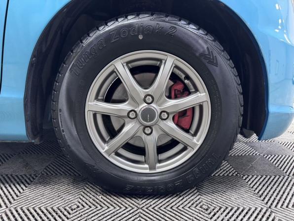 Honda Freed I Рестайлинг с пробегом 2012 года, цена 1 250 000 рублей, 159534 км, компактвэн, Автокод Объявления