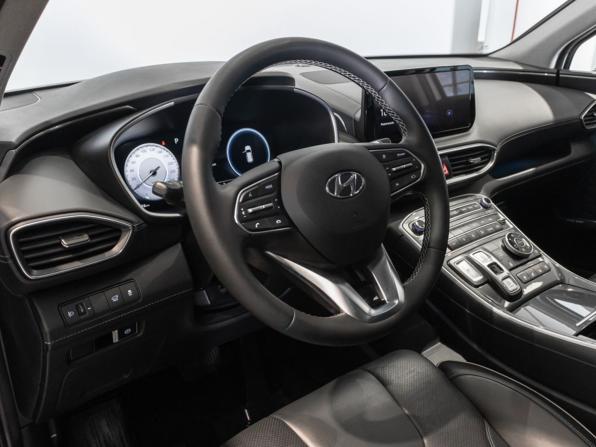 Hyundai Santa Fe IV Рестайлинг с пробегом 2021 года, цена 3 699 625 рублей, 91000 км, внедорожник, Автокод Объявления