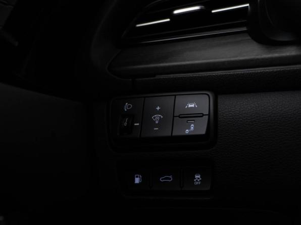 Kia K7 YG (II) Рестайлинг с пробегом 2019 года, цена 3 498 999 рублей, 68118 км, седан, Автокод Объявления