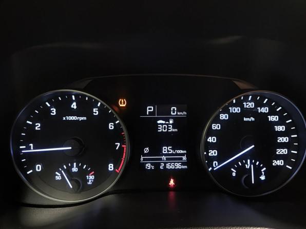 Hyundai Elantra VI (AD) с пробегом 2016 года, цена 1 399 000 рублей, 216696 км, седан, Автокод Объявления