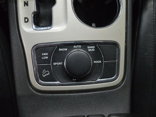 Jeep Grand Cherokee IV (WK2) с пробегом 2012 года, цена 1 550 000 рублей, 199137 км, внедорожник, Автокод Объявления