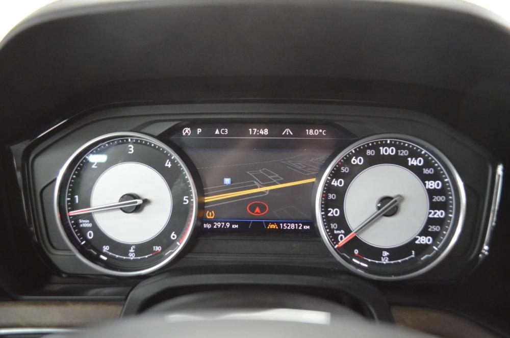 Volkswagen Touareg III Санкт-Петербург  - изображение 19