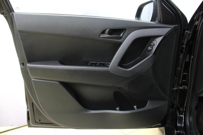 Hyundai Creta I с пробегом 2018 года, цена 1 827 000 рублей, 38300 км, внедорожник, Автокод Объявления