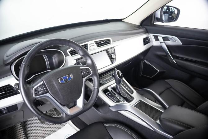Geely Atlas I с пробегом 2021 года, цена 1 529 000 рублей, 125632 км, внедорожник, Автокод Объявления